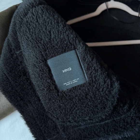 Mango Shearling effect lined short jacket - Picture 3 of 3